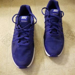 Nike Air Max Dynasty Sneakers